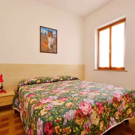 Apartment In Lignano 21664